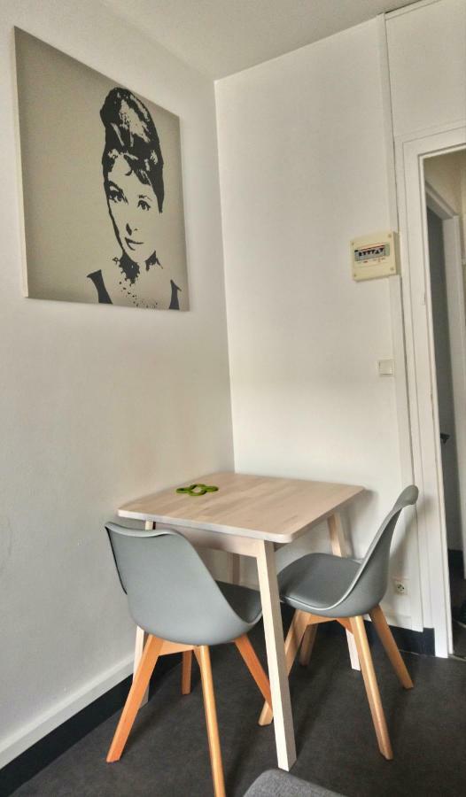Agreable Appartement Proche Gare Libourne Exterior foto
