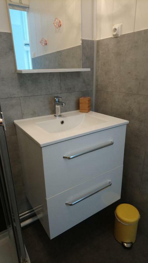 Agreable Appartement Proche Gare Libourne Exterior foto
